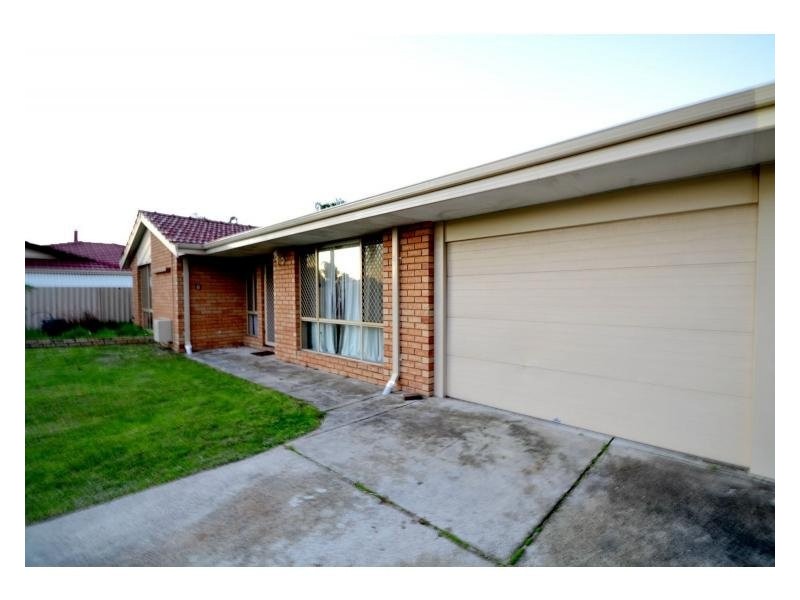16A Majestic Court, Thornlie WA 6108