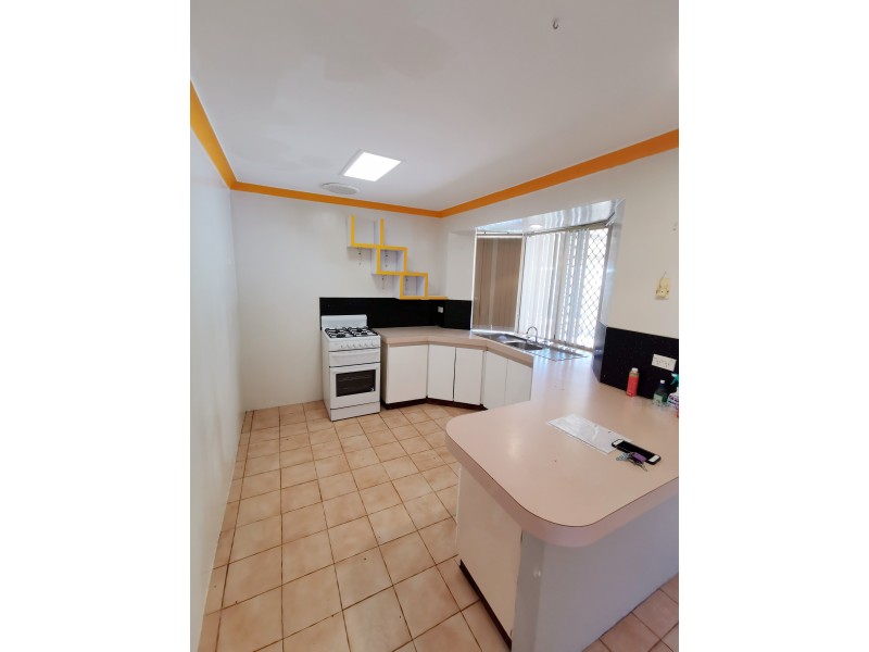 15 Moondarra Circle, South Lake WA 6164