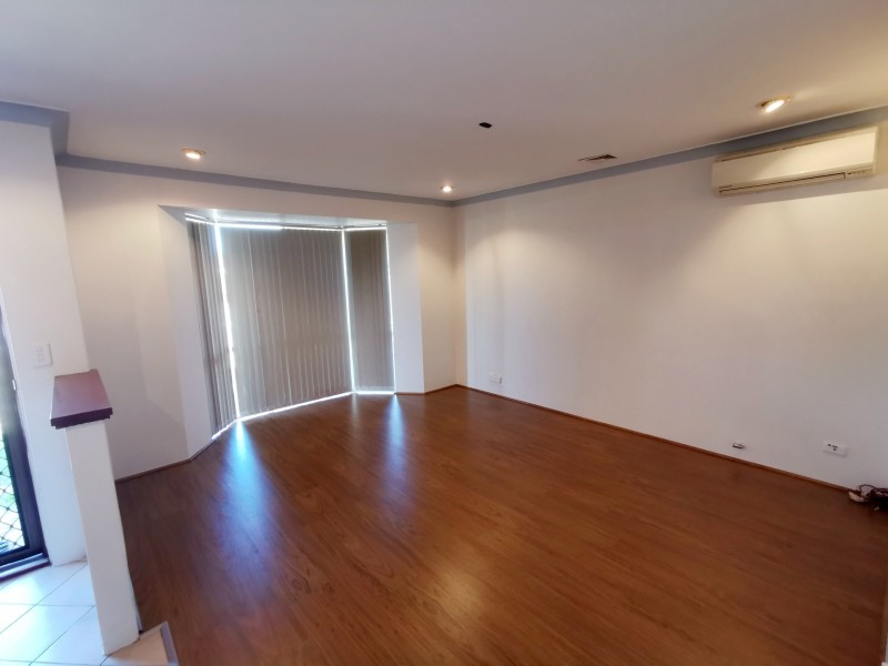 15 Moondarra Circle, South Lake WA 6164