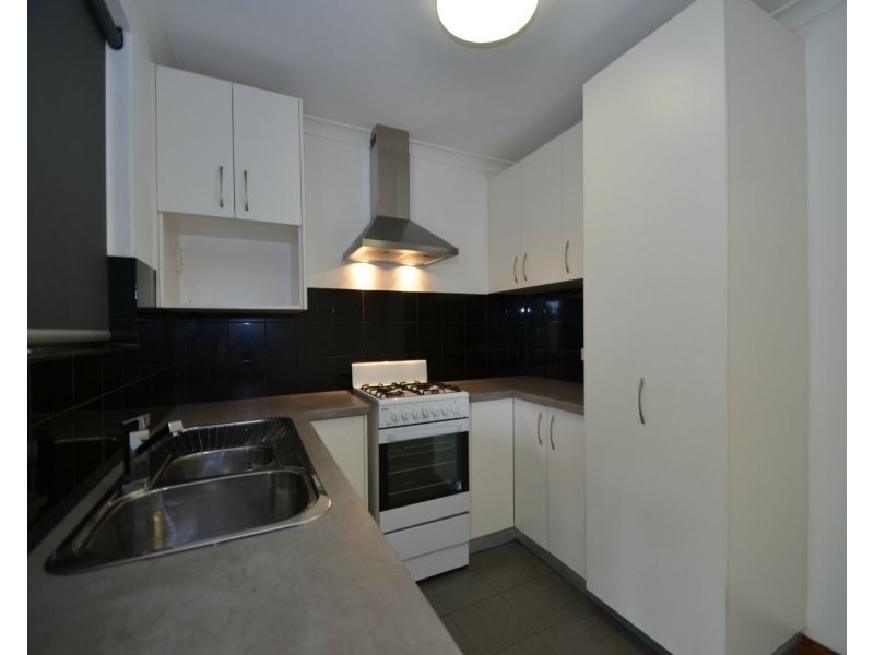 3 Agnew Place, Armadale WA 6112