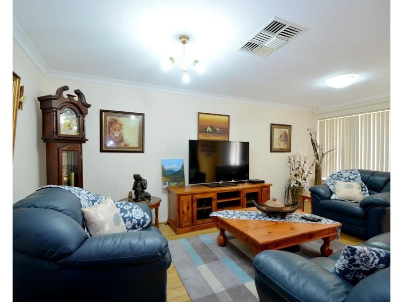 5 Mount Park Way, Canning Vale WA 6155