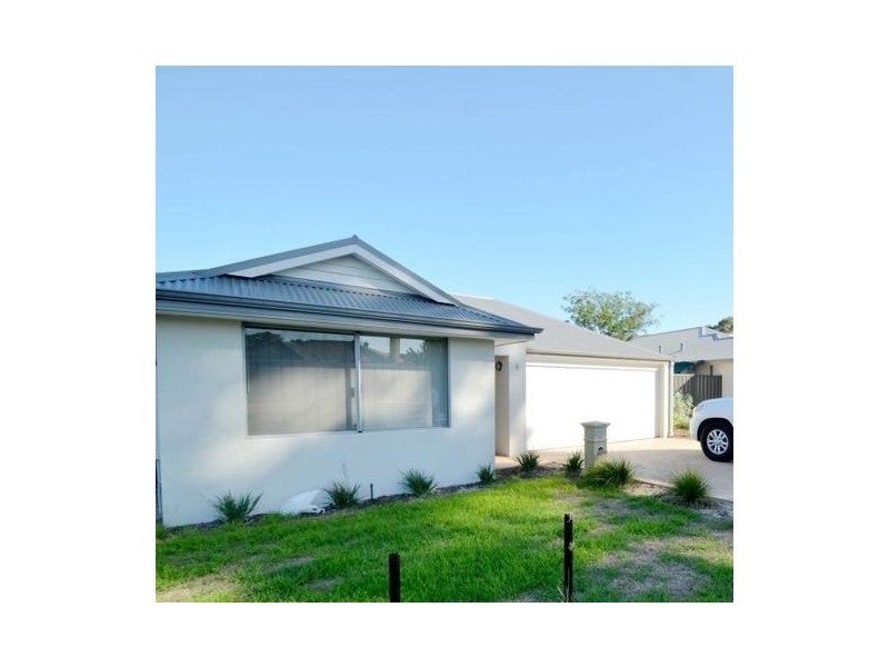 6 Andrews Road, Wilson WA 6107