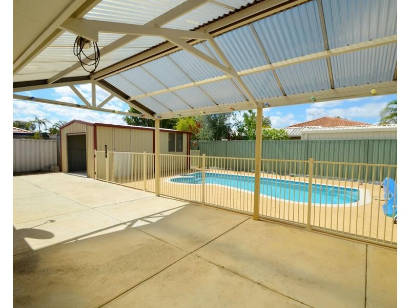 5 Cranshaw Mews, Atwell WA 6164