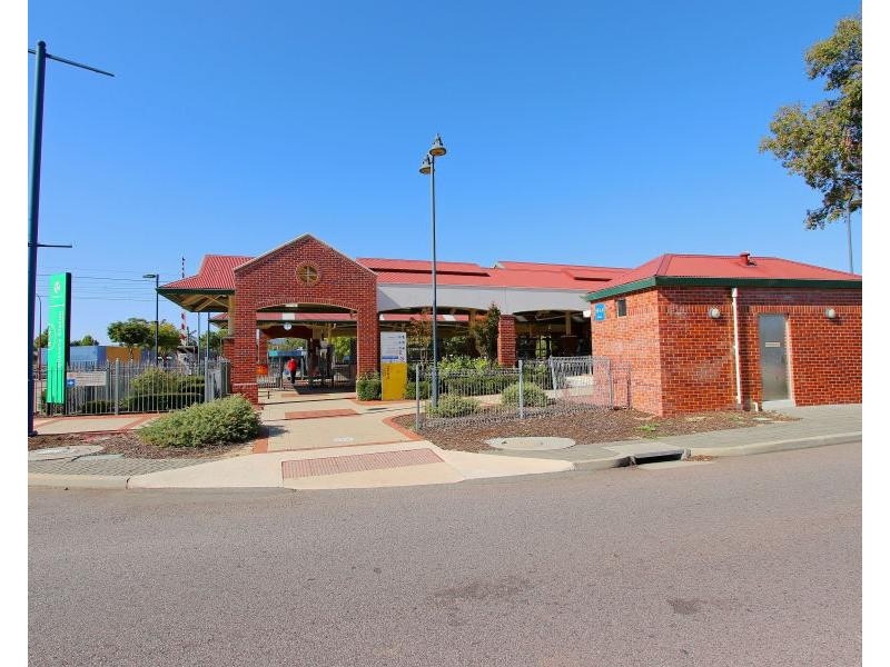 42A Eynesford Street, Gosnells WA 6110