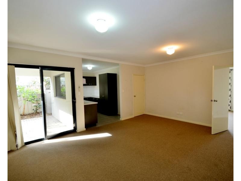 17/4-10 Channon Street, Bentley WA 6102