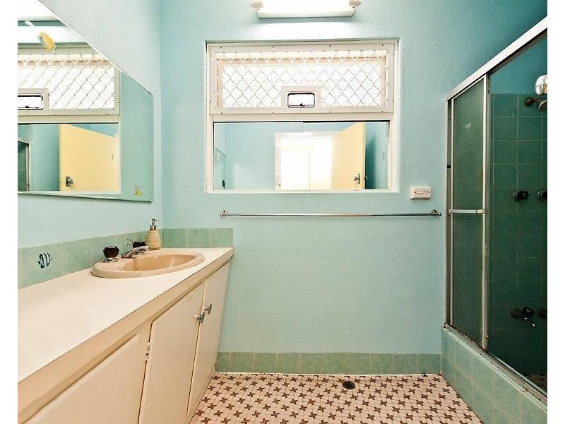 8 Wilpon Street, Beckenham WA 6107