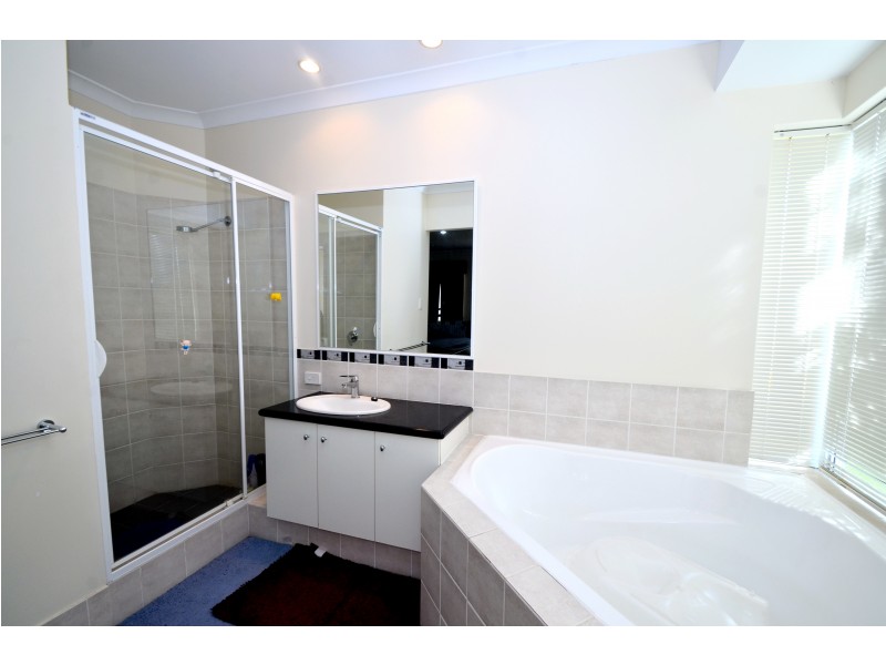 82 Ashmore Avenue, Canning Vale WA 6155