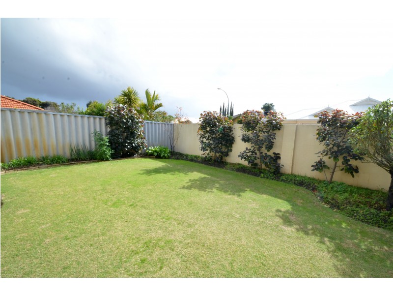 82 Ashmore Avenue, Canning Vale WA 6155