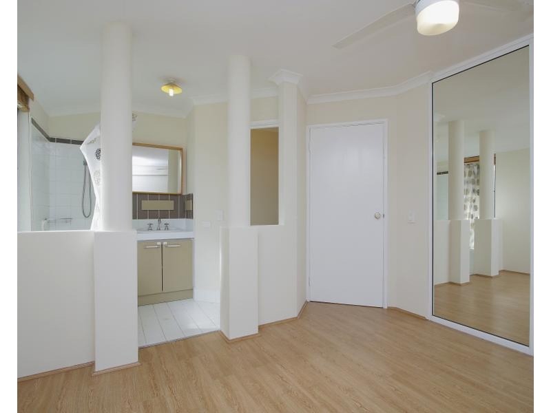 21 Brushbox Way, Huntingdale WA 6110