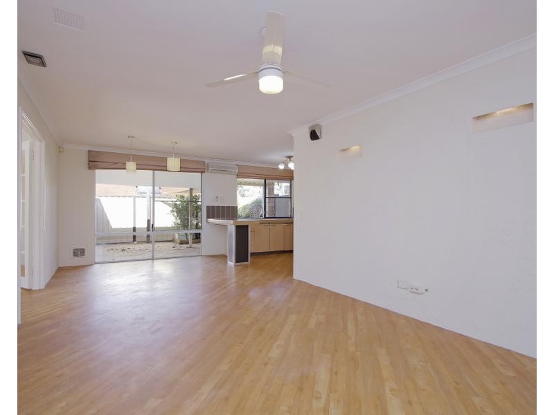 21 Brushbox Way, Huntingdale WA 6110