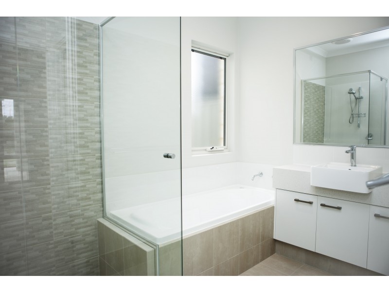 13 Stone Court, Kardinya WA 6163