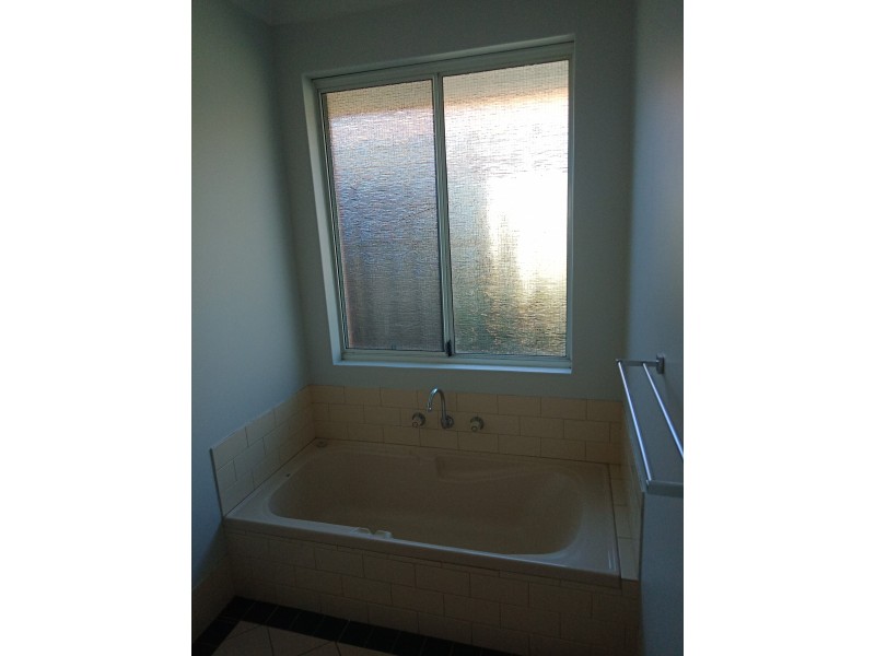 23/2 Glennis Close, Gosnells WA 6110