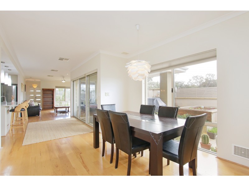 17 Brunonia Terrace, Harrisdale WA 6112