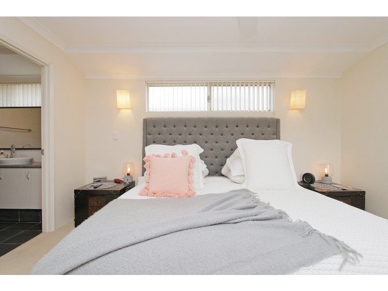 17 Brunonia Terrace, Harrisdale WA 6112