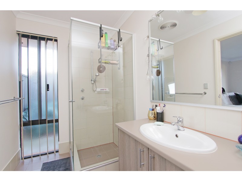 31 Whitehorse Drive, Harrisdale WA 6112