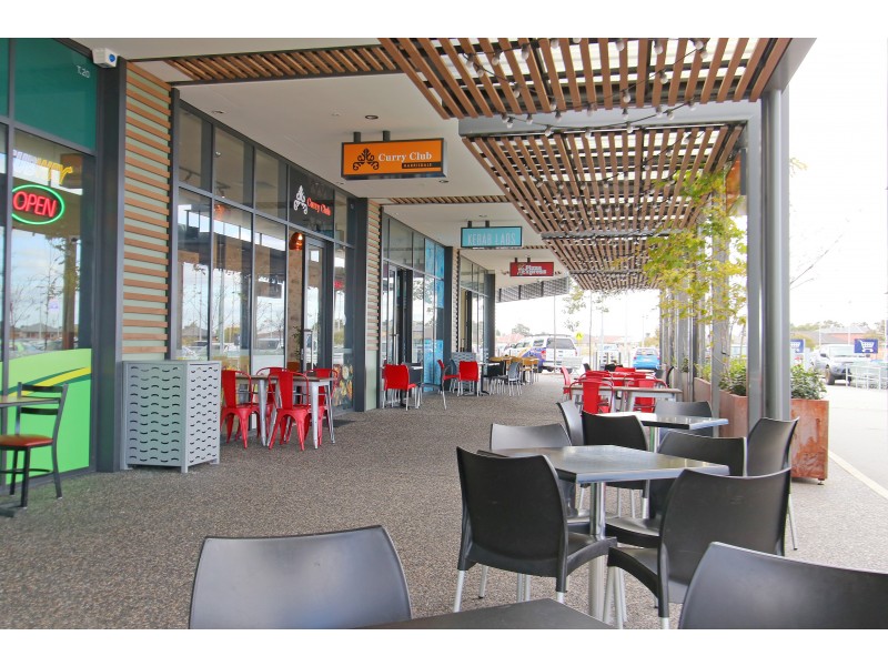 9 Worcester Bend, Piara Waters WA 6112