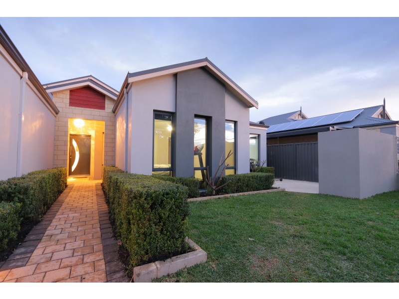 20 Falkner Road, Harrisdale WA 6112