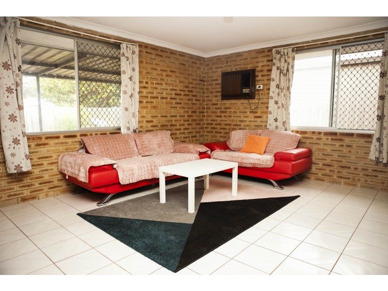 65 Partridge Way, Thornlie WA 6108