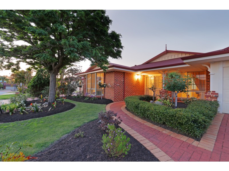 42 Bremner Circle, Canning Vale WA 6155