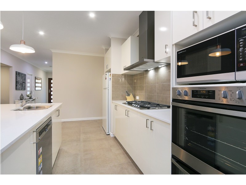 67 Wyoming Loop, Harrisdale WA 6112