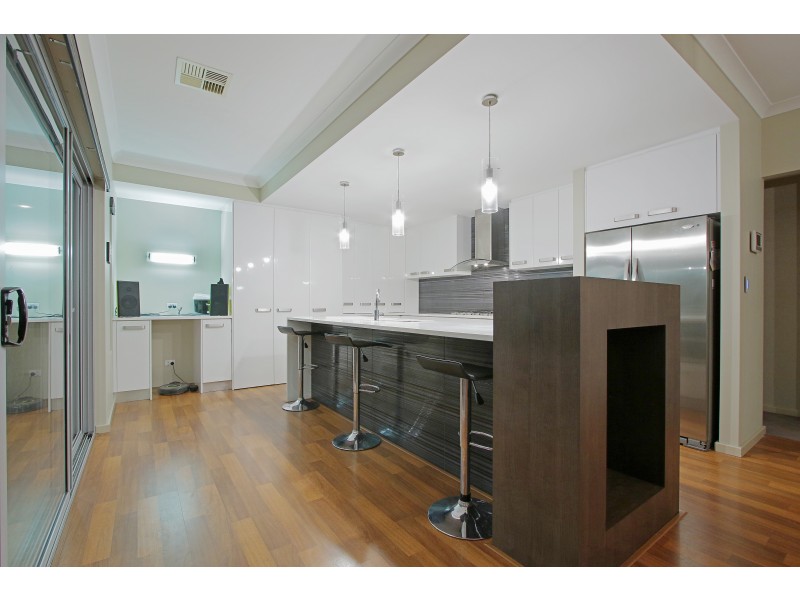 42 Kudos Circuit, Harrisdale WA 6112