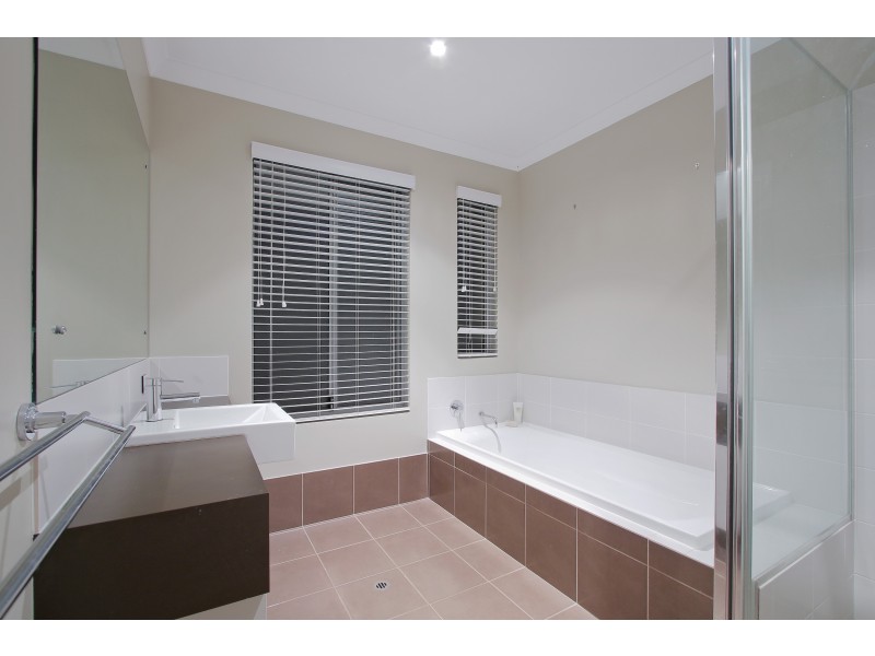 42 Kudos Circuit, Harrisdale WA 6112