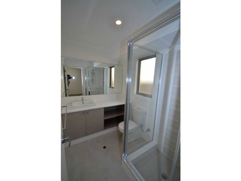 B/127 Thomas Street, East Cannington WA 6107