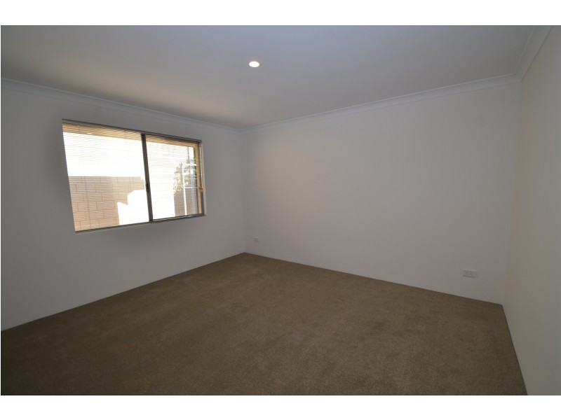 B/127 Thomas Street, East Cannington WA 6107