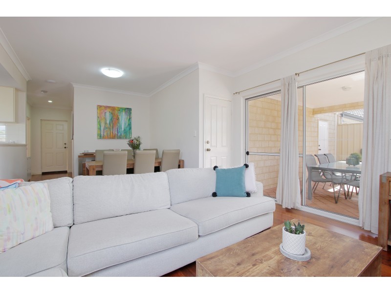 2/194 Boardman Road, Canning Vale WA 6155