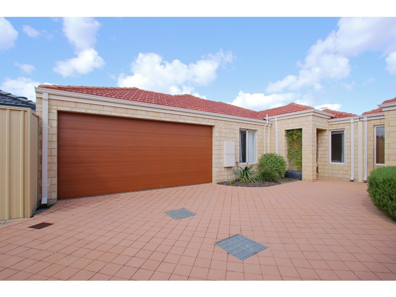 2/194 Boardman Road, Canning Vale WA 6155