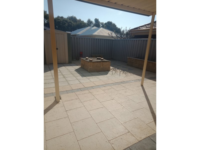 35 Laguardia Loop, Port Kennedy WA 6172