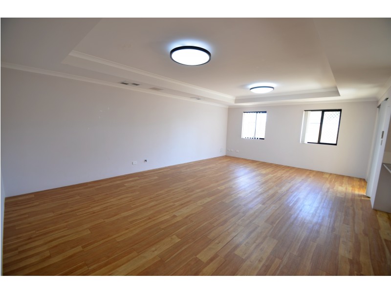 2/30 Temby Street, Beckenham WA 6107