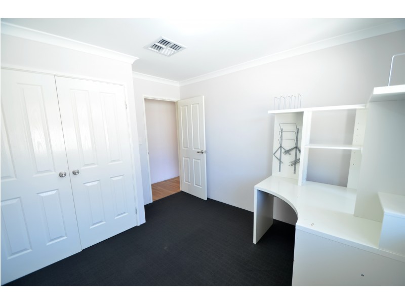 2/30 Temby Street, Beckenham WA 6107