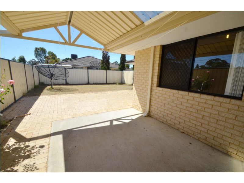 2/30 Temby Street, Beckenham WA 6107