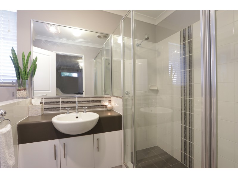 44 Bordeaux Parade, Piara Waters WA 6112