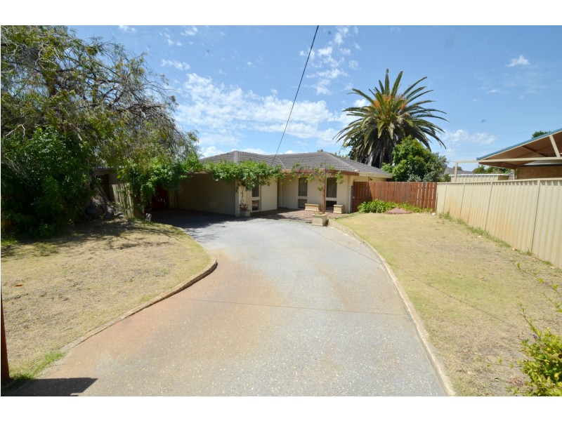 43 Windich Road, Bull Creek WA 6149