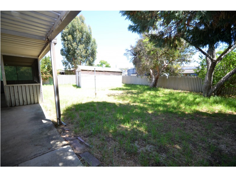 4 Nattai Court, Armadale WA 6112