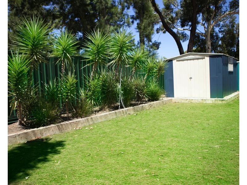 13 Glenarber Way, Willetton WA 6155