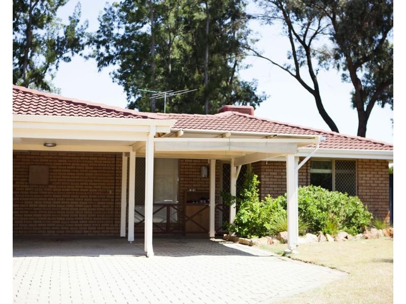 13 Glenarber Way, Willetton WA 6155