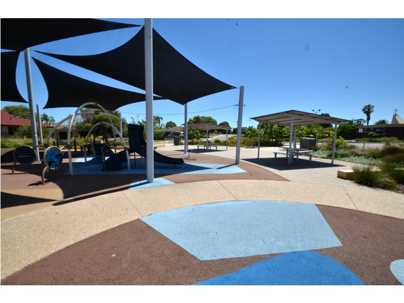 3 Harrogate Street, Beckenham WA 6107