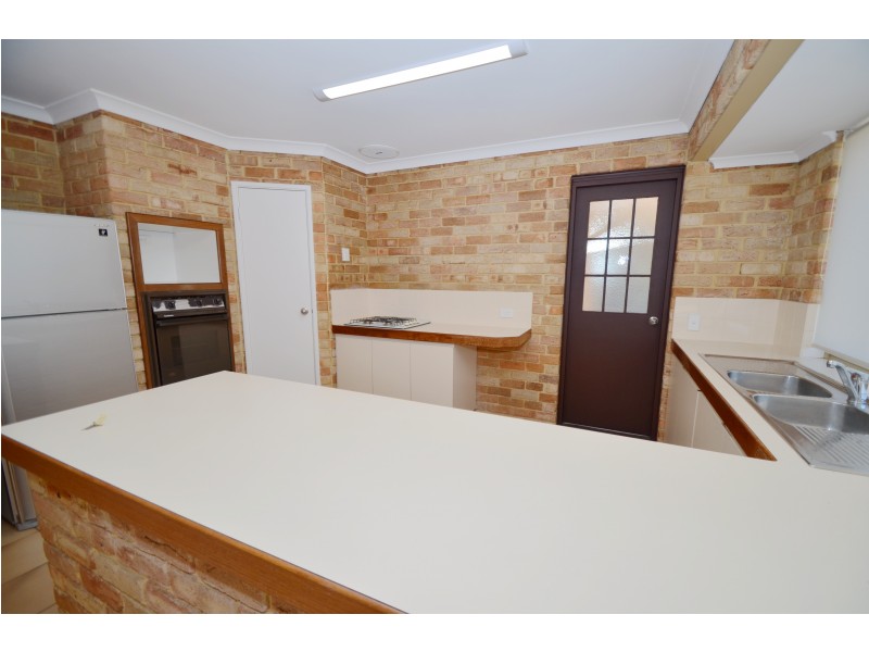 2 Wedge Place, Bentley WA 6102