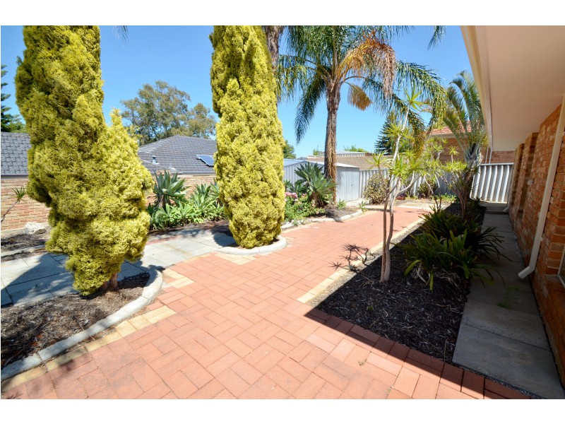 2 Wedge Place, Bentley WA 6102
