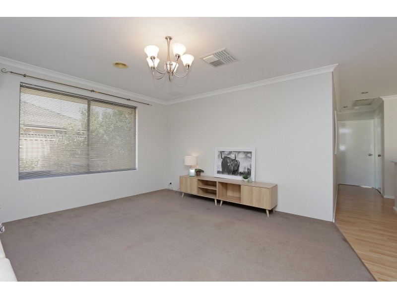 20 Greenshank Road, Harrisdale WA 6112