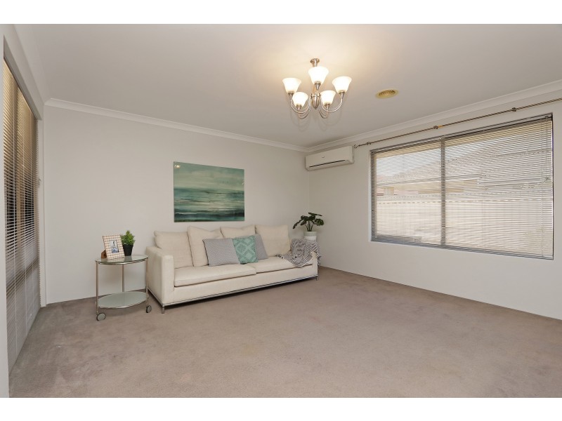 20 Greenshank Road, Harrisdale WA 6112