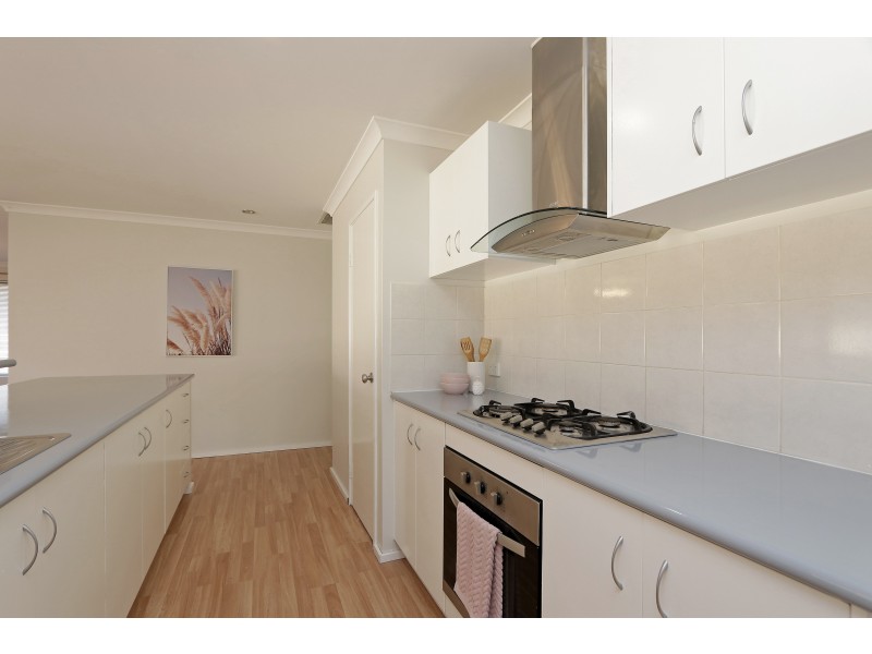 20 Greenshank Road, Harrisdale WA 6112