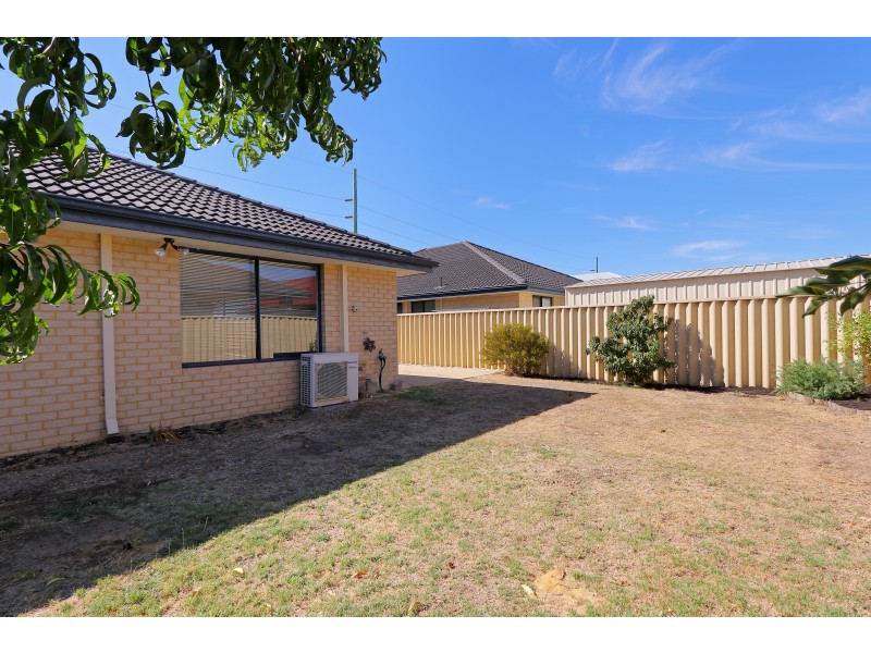 20 Greenshank Road, Harrisdale WA 6112