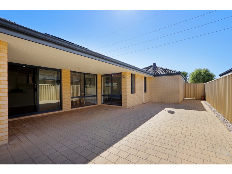 20 Greenshank Road, Harrisdale WA 6112