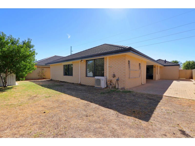 20 Greenshank Road, Harrisdale WA 6112