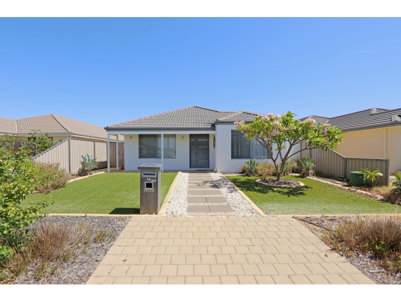 14 Padua Road, Piara Waters WA 6112