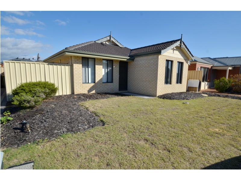 55 Southampton Drive, Piara Waters WA 6112